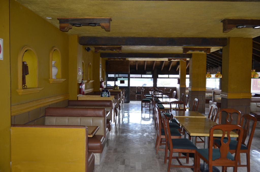 Hotel San Jeronimo Inn Toluca Bagian luar foto
