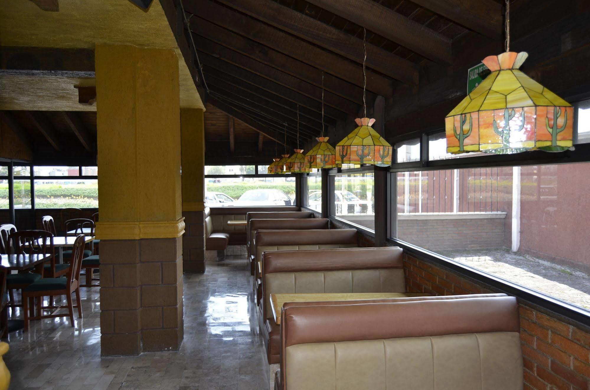 Hotel San Jeronimo Inn Toluca Bagian luar foto
